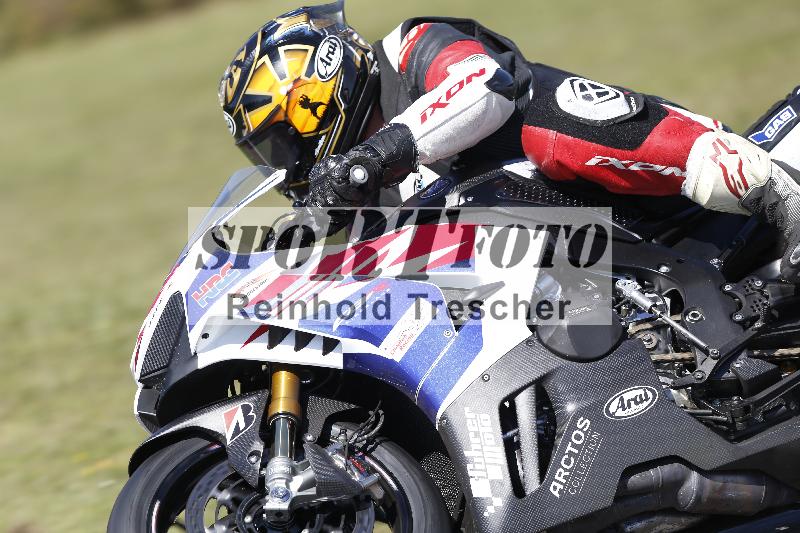 Archiv-2025/48 25.08.2025 Cornu Master School ADR/rot-rouge/32